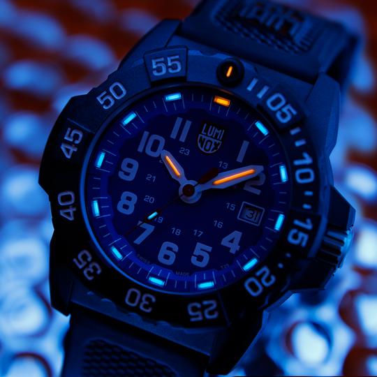 Luminox 3503 2025